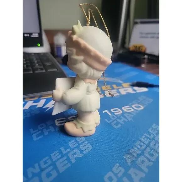 Precious Moments 1998 I’m Sending You a Merry Christmas 455628 Ornament - Picture 5 of 9